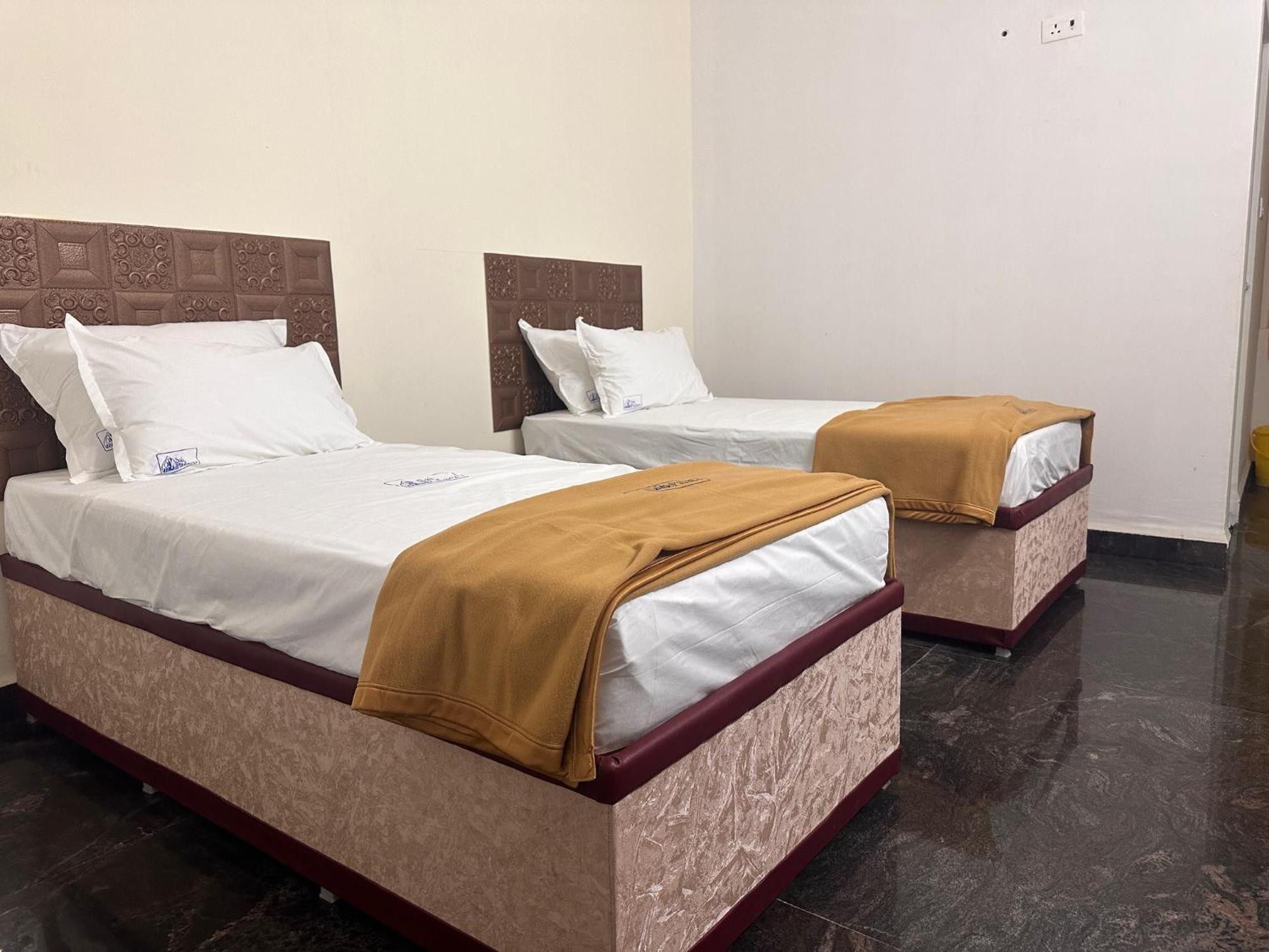 Mps Sai Palace Tiruvannāmalai Dış mekan fotoğraf