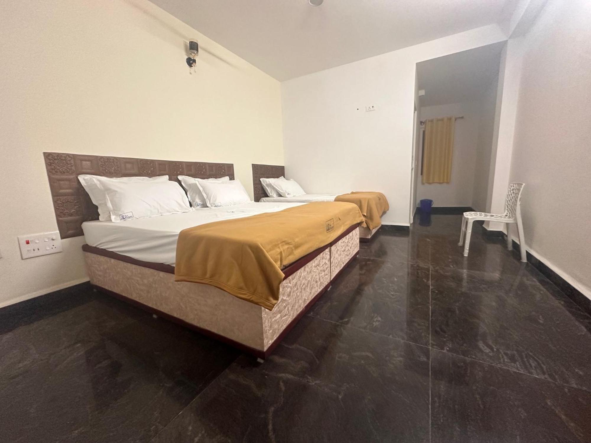 Mps Sai Palace Tiruvannāmalai Dış mekan fotoğraf